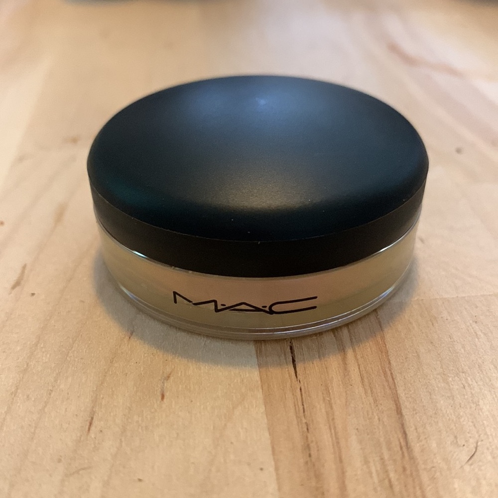 MAC Cosmetics Giambattista Valli Lena Crystal Glaze Gloss BNIB
